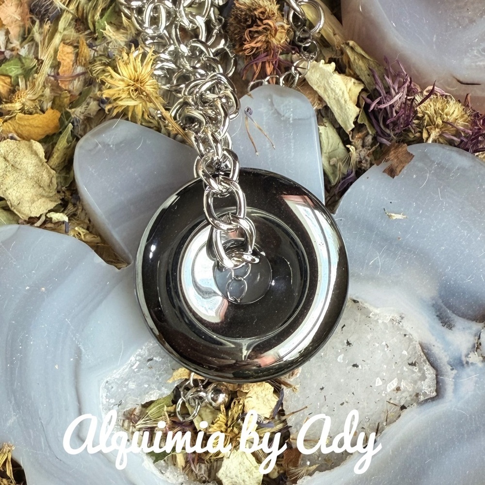 Alquimia Glossy gray hematite Silver Necklace